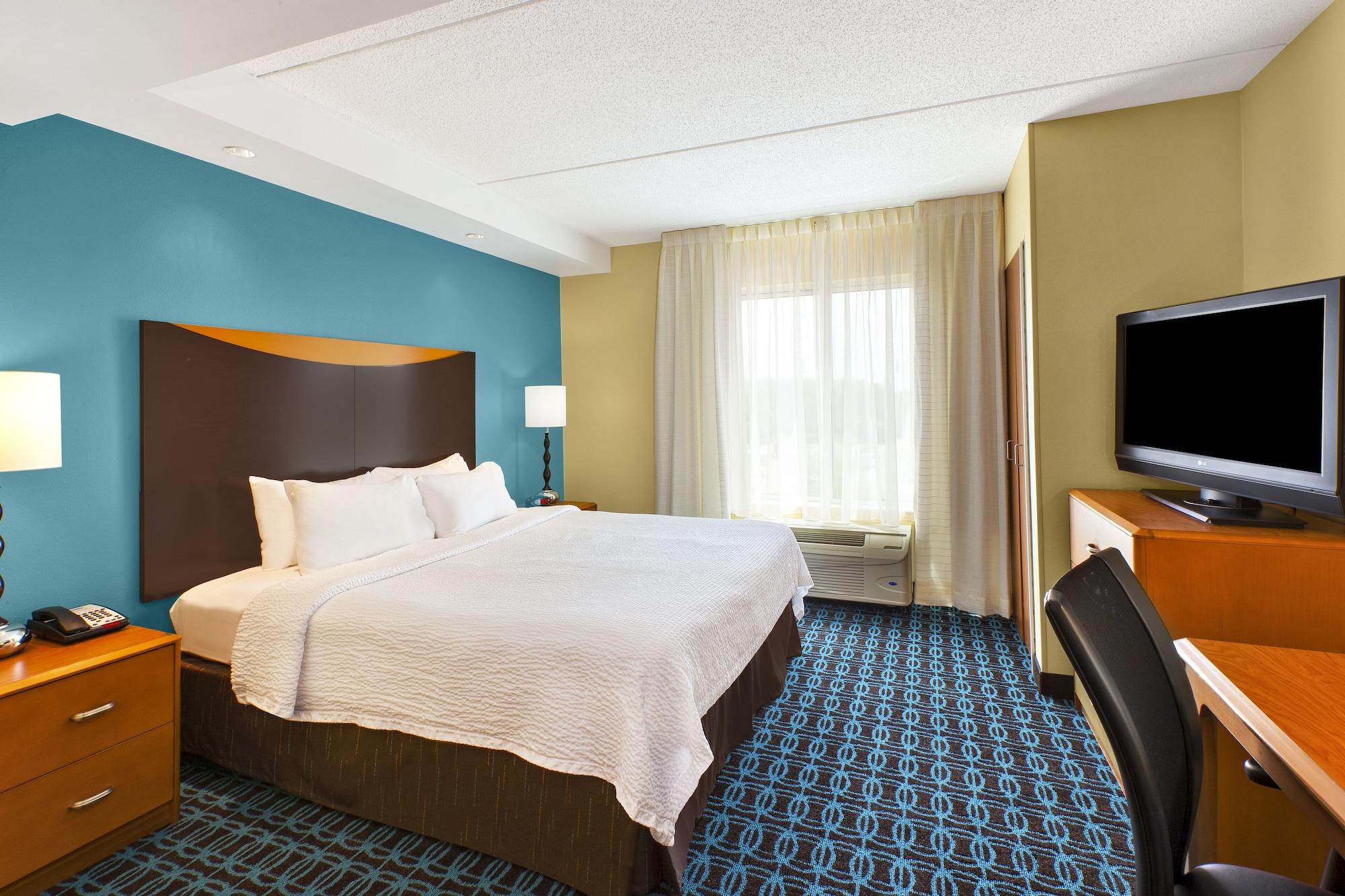 Fairfield Inn & Suites Louisville East Eksteriør billede