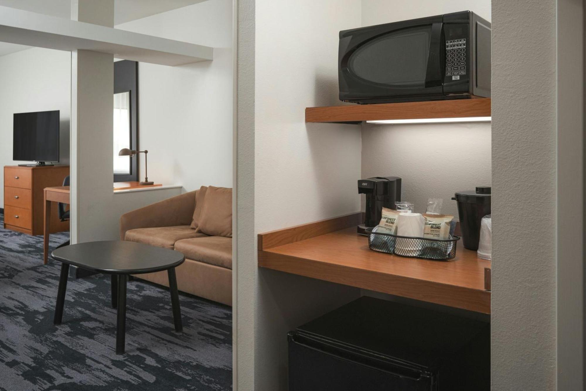 Fairfield Inn & Suites Louisville East Eksteriør billede