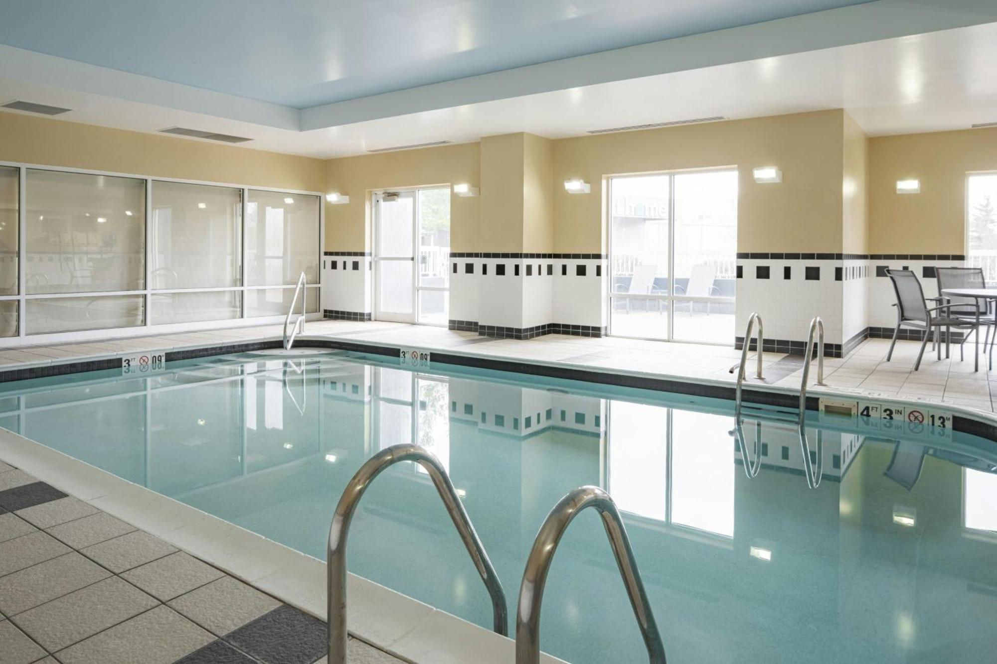 Fairfield Inn & Suites Louisville East Eksteriør billede