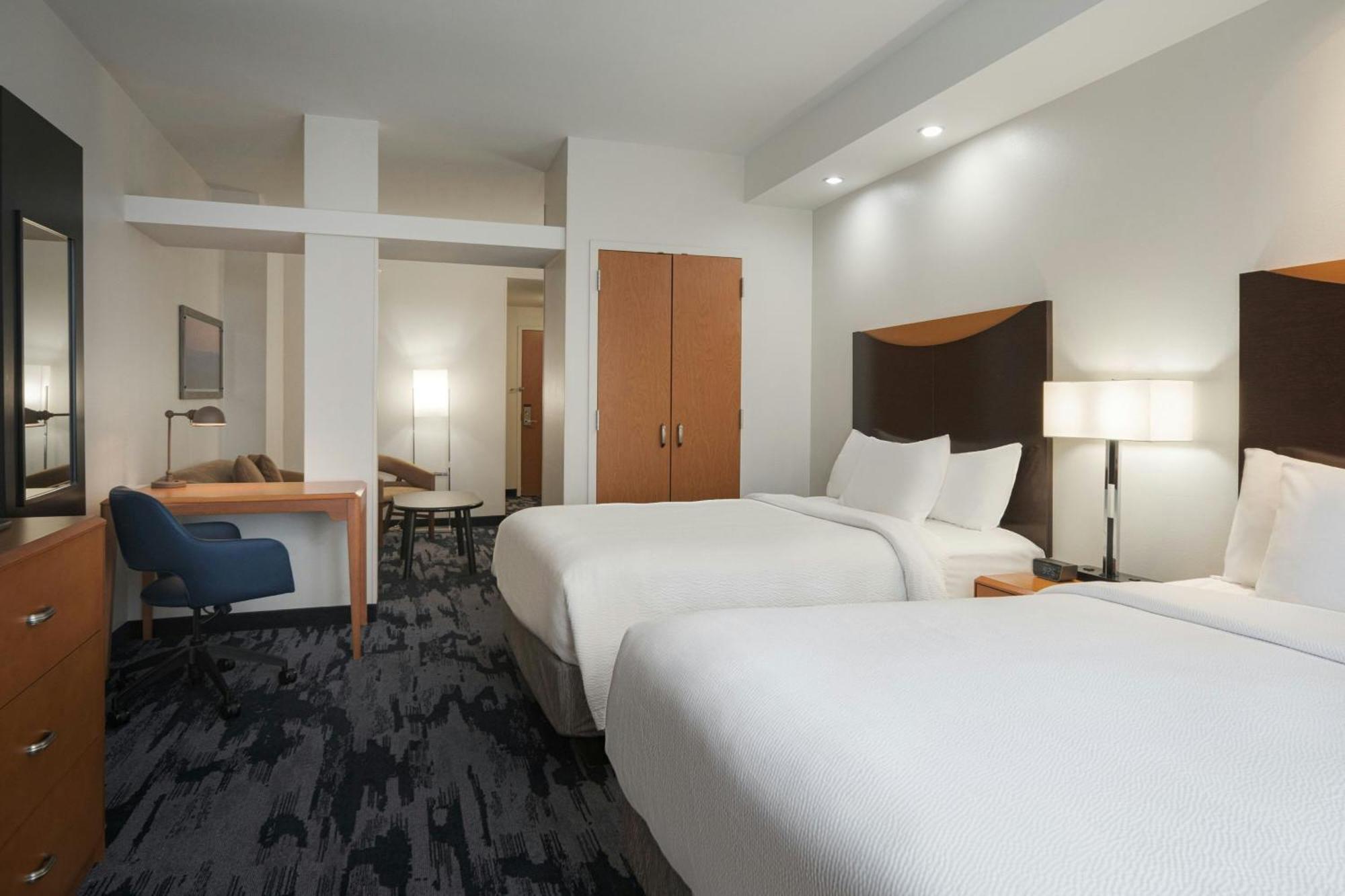 Fairfield Inn & Suites Louisville East Eksteriør billede