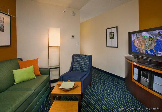 Fairfield Inn & Suites Louisville East Værelse billede