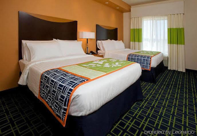 Fairfield Inn & Suites Louisville East Eksteriør billede