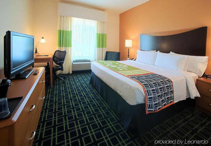 Fairfield Inn & Suites Louisville East Eksteriør billede